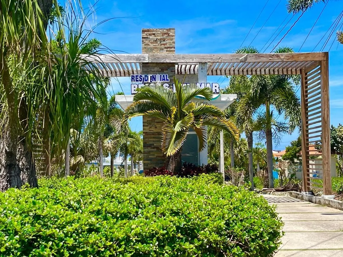Magnifica Villa En كابريرا